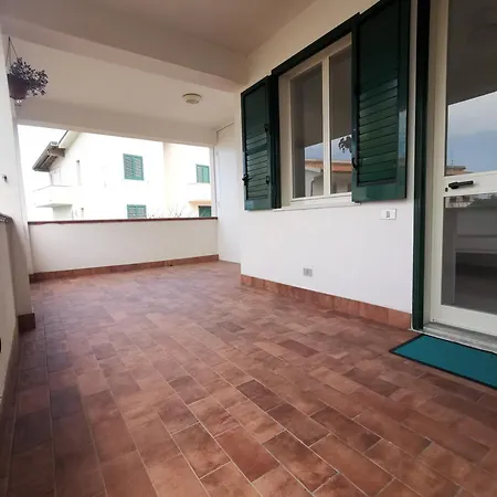 Casa Con Giardino E Terrazzo Vicino Al Mare Σπίτι διακοπών *